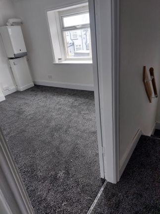 13, Cort Street, Blackhill photo 3