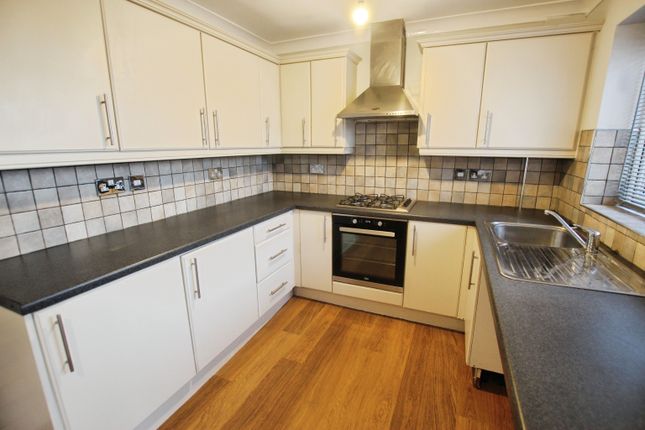 Taylor Road, Haydock photo 4