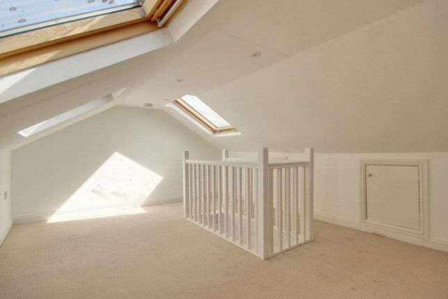 12, Mill View Place, Mill View Road, Beverley photo 5