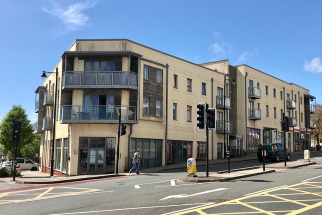 Retail premises to let in Park Avenue, Plymouth