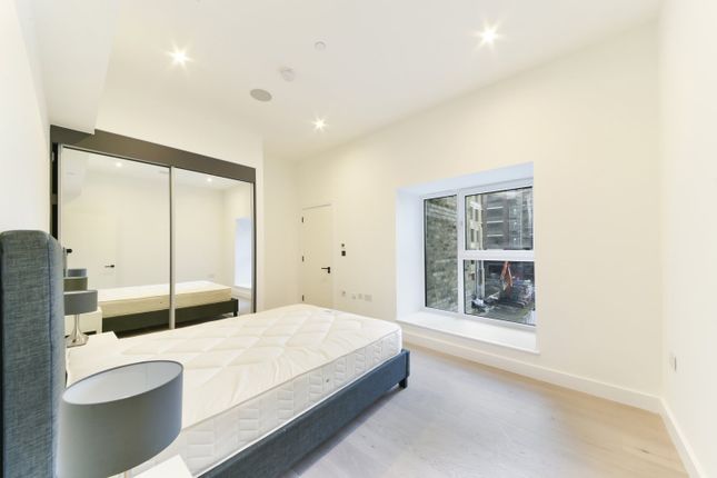Flat 52, 1, The Tannery, Bermondsey photo 4