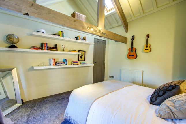 Bedroom 3 (2)