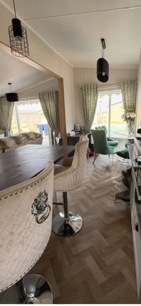 PS-1523641 - Seaview Holiday Park, St Johns Road, Whistable photo 3
