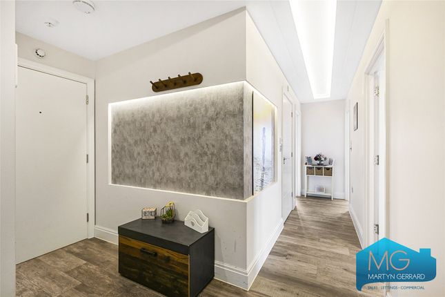 Flat 8, Jasmine Court, 1A, Freshfield Drive, Southgate photo 3