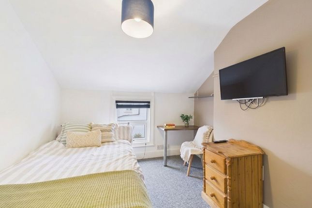36a Viaduct Road, Brighton photo 3