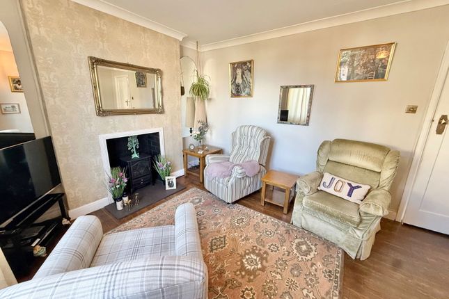 23, Clevis Hill, Porthcawl photo 4