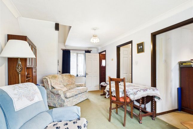 11, Turner Avenue, Manningtree photo 3