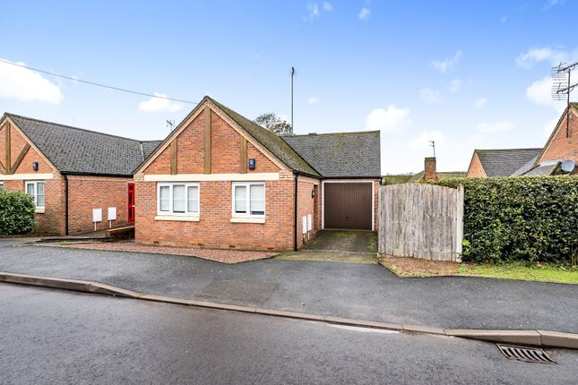Thumbnail Semi-detached house for sale in Summercroft, Stourport-On-Severn