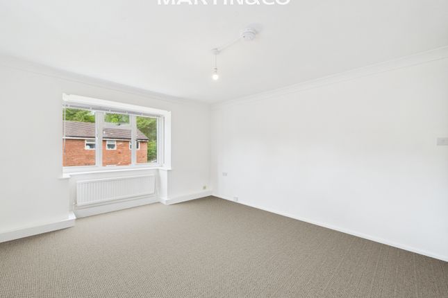 60, Liddell Way, Ascot photo 4