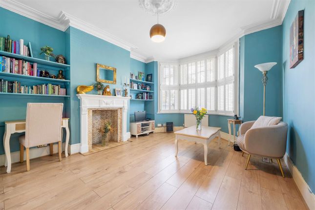 Ground Floor Flat, 24, Phoenix Road, London photo 4