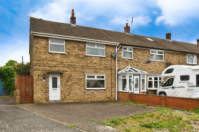 Thumbnail End terrace house for sale in Ecclesfield Avenue, Hull