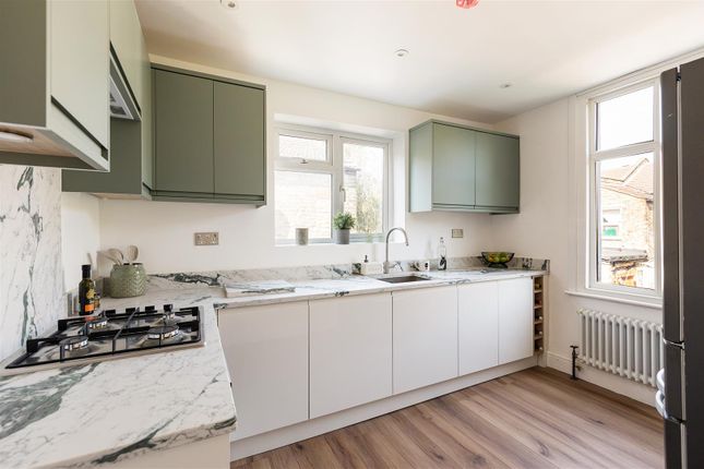 54, Devonshire Road, Walthamstow photo 3