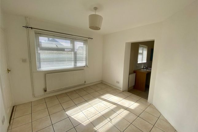 1, Rectory Close, Braunton photo 3