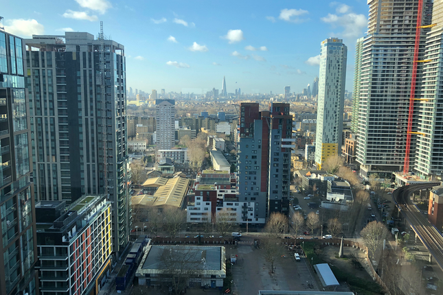 Flat for sale in Pan Peninsula West Tower, Pan Peninsula Square, Canary Wharf, London