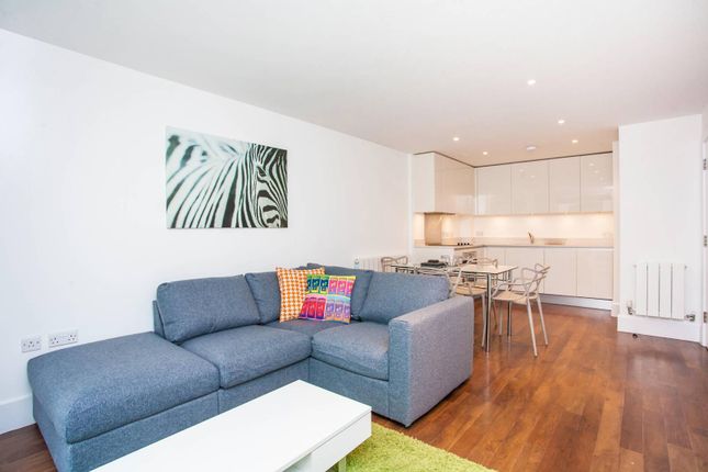 Thumbnail Flat to rent in West Carriage House, Woolwich, London
