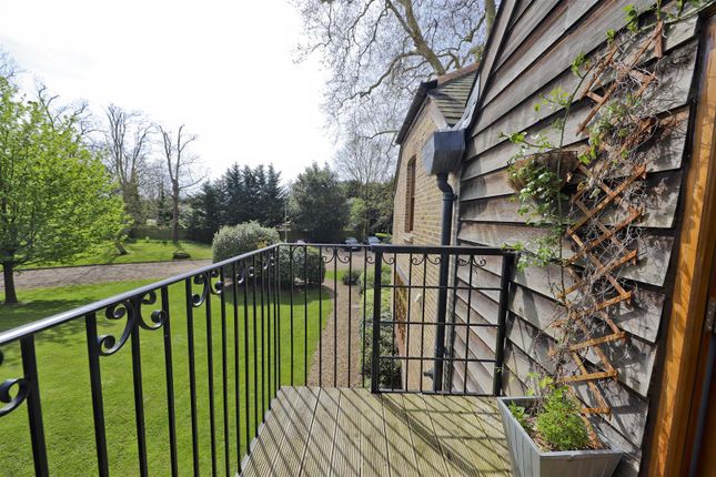 Cottage for sale in Old Mill Close, Uxbridge