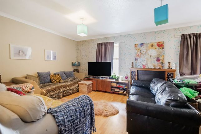 1/2, 99 Neilston Road, Paisley, Paisley photo 2