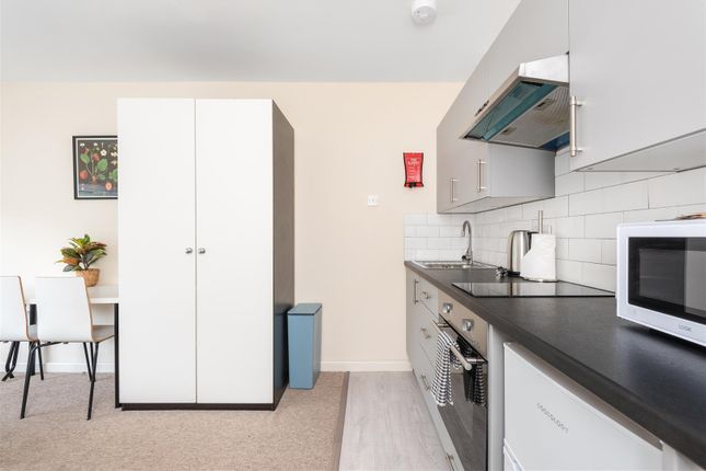 2, St. James's Mews, Bath photo 4