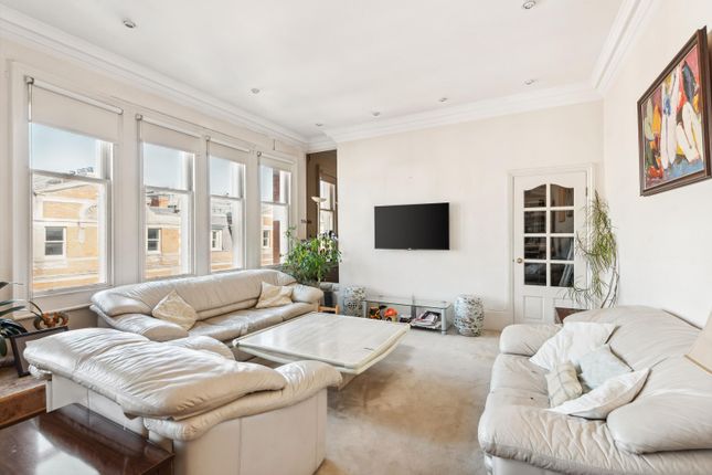 Flat for sale in Stafford Place, London SW1E