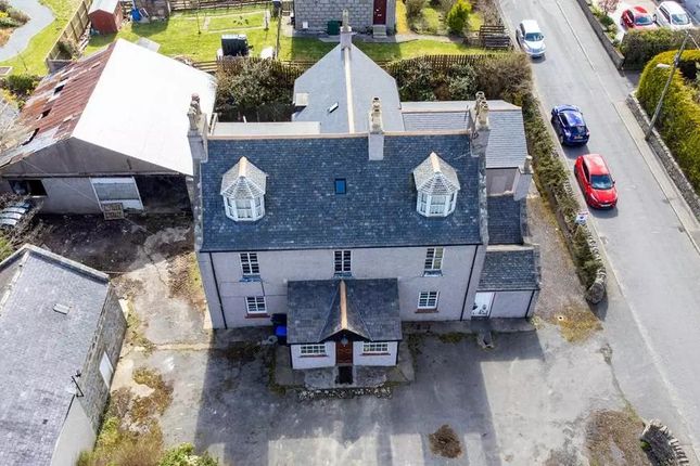 39 Main Street, Peterhead photo 2