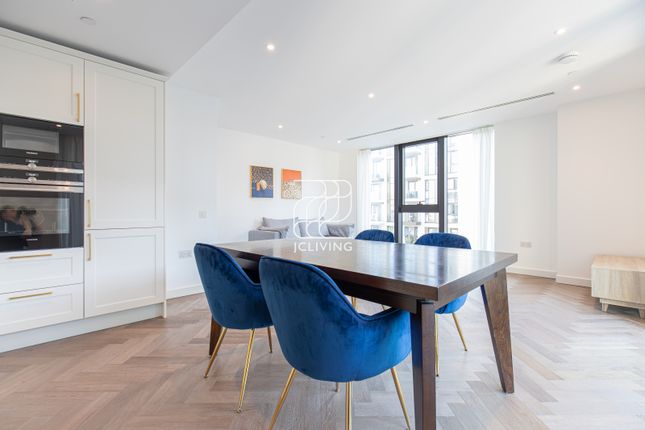 501, 23 Gauging Square, London Dock, Lonodn,E1W