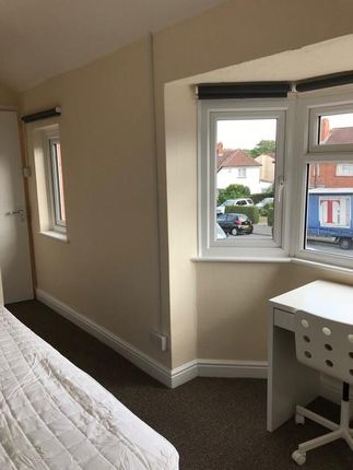 Semi-detached house to rent in Lockleaze Road, Horfield, Bristol