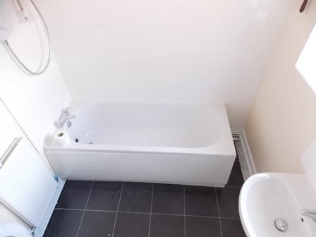 97, Granville Avenue, Nottinghamshire photo 3