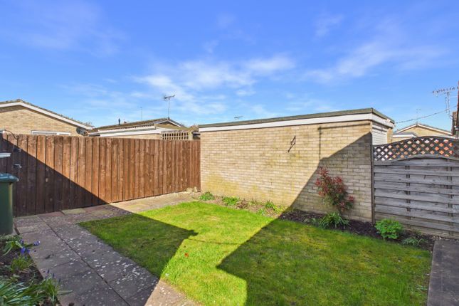 8, Mill Rise, Driffield photo 4