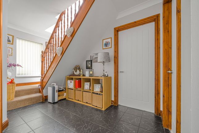78, Wernoleu Road, Ammanford photo 4