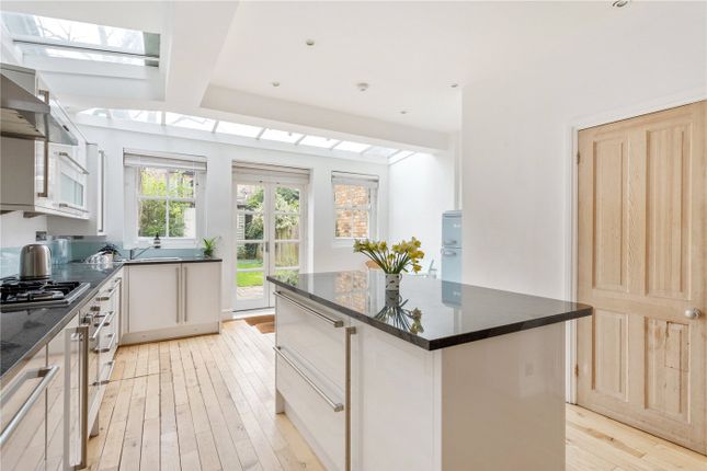 Terraced house for sale in Engadine Street, Southfields