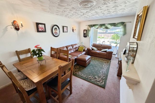 29, South View, Bridgend photo 3