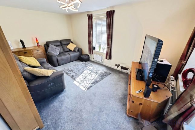 75, Navigation Way, Staffordshire photo 2