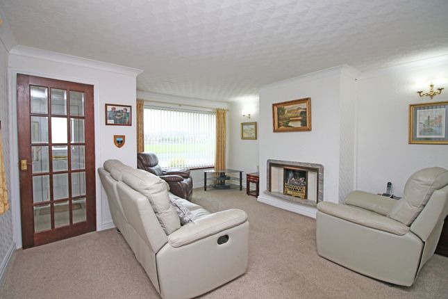 62, Larkholme Parade, Fleetwood photo 4