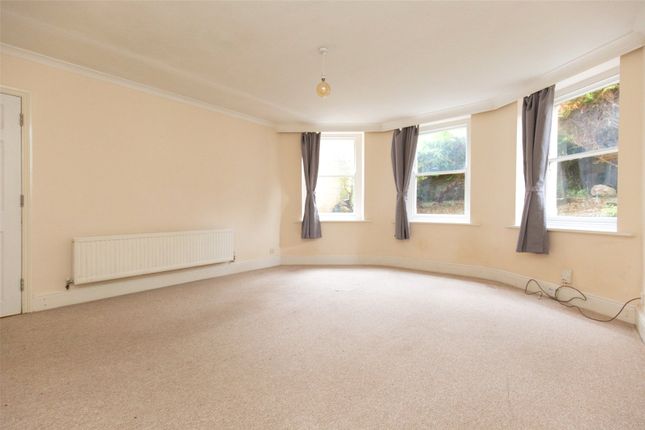 Basement Flat, 9, Cotham Gardens, Bristol photo 3