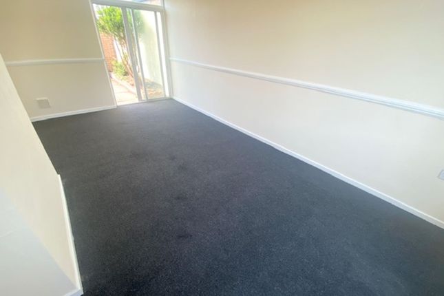 14 Eddleston Walk, Hartlepool photo 5