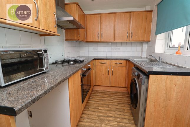 42, Sandalwood Rise, Mexborough photo 2