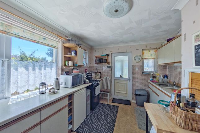 9, Kimberley Drive, Lydney photo 4