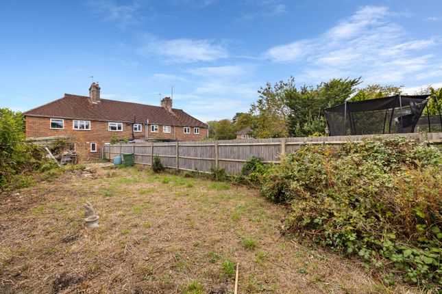 8, Woodland Avenue, West Sussex photo 2