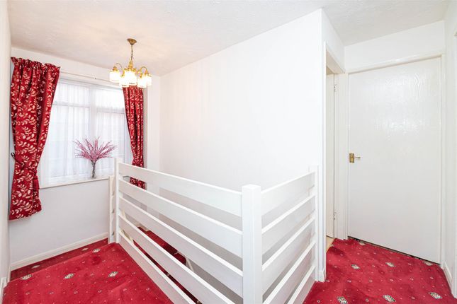 22Harveyavenue_032.Jpg