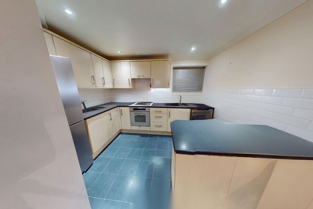 18, Cruickshank Crescent, Aberdeen photo 4