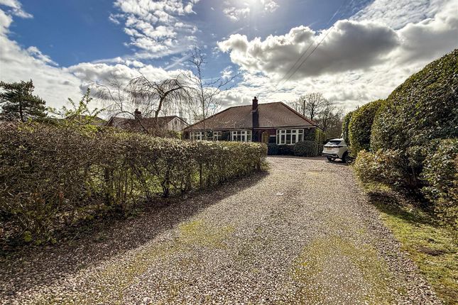 Holmlea, Holmes Chapel Road, Congleton photo 2