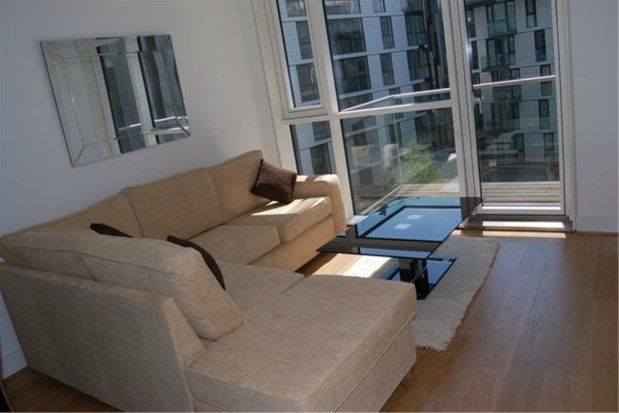 Thumbnail Flat to rent in Times Square, London