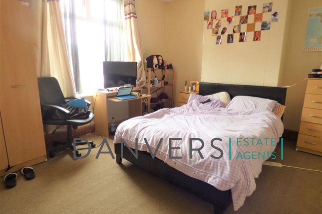 Terraced house to rent in Windermere Street, Leicester