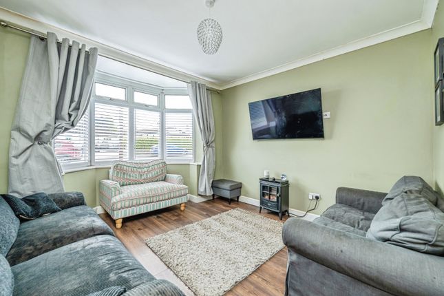 122, Trysull Road, Wolverhampton photo 3