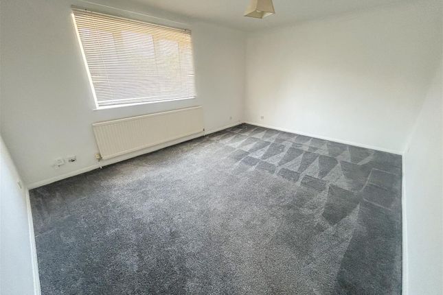 59, Alton Park Road, Clacton-On-Sea photo 3