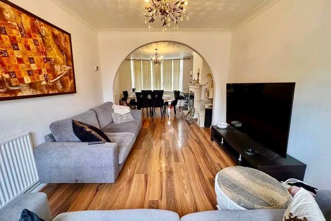 85 Culverhouse Road, Luton photo 4