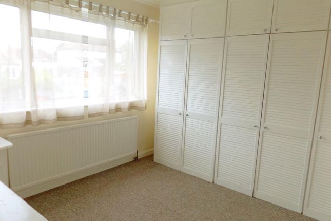 57a, Downbank Avenue, Barnehurst photo 2