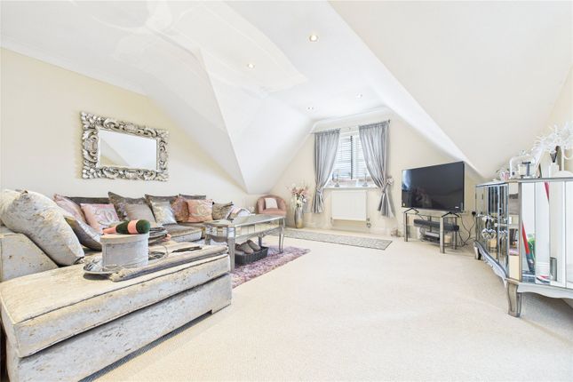 5, Peel Court, Pangbourne photo 3