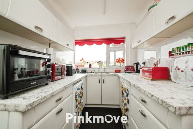 16, Eastfield Way, Newport photo 2
