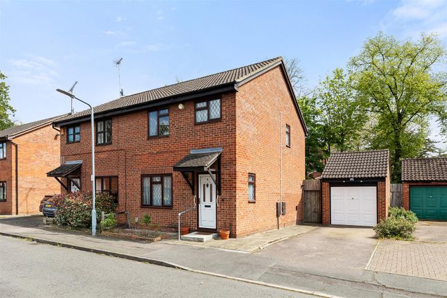 Thumbnail Semi-detached house for sale in Osprey Close, London